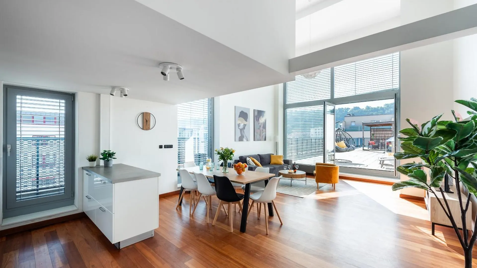 Premiumn Penthouse With Terrace In Prague 아파트