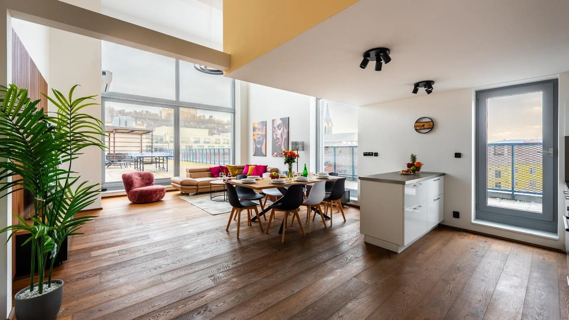 Premiumn Penthouse With Terrace In Prague 아파트