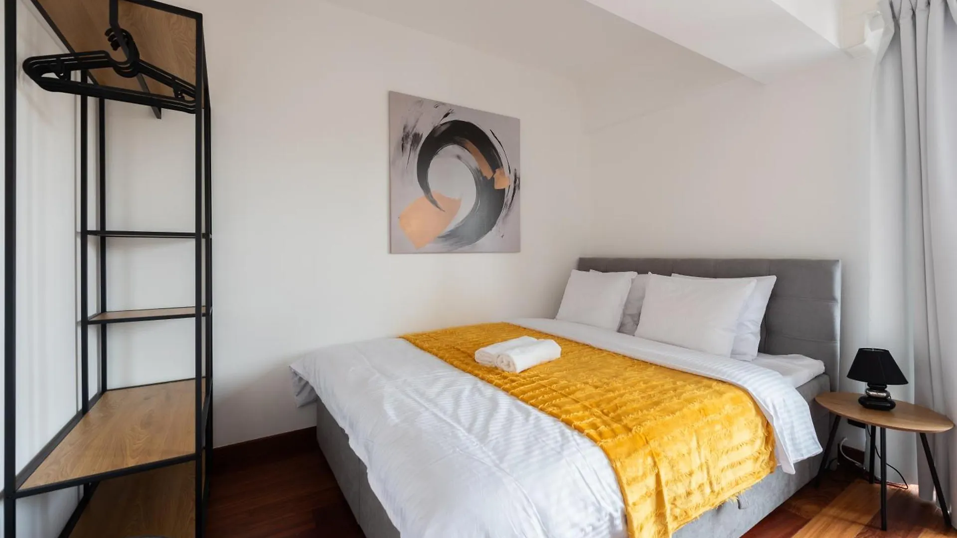 Premiumn Penthouse With Terrace In Prague 아파트