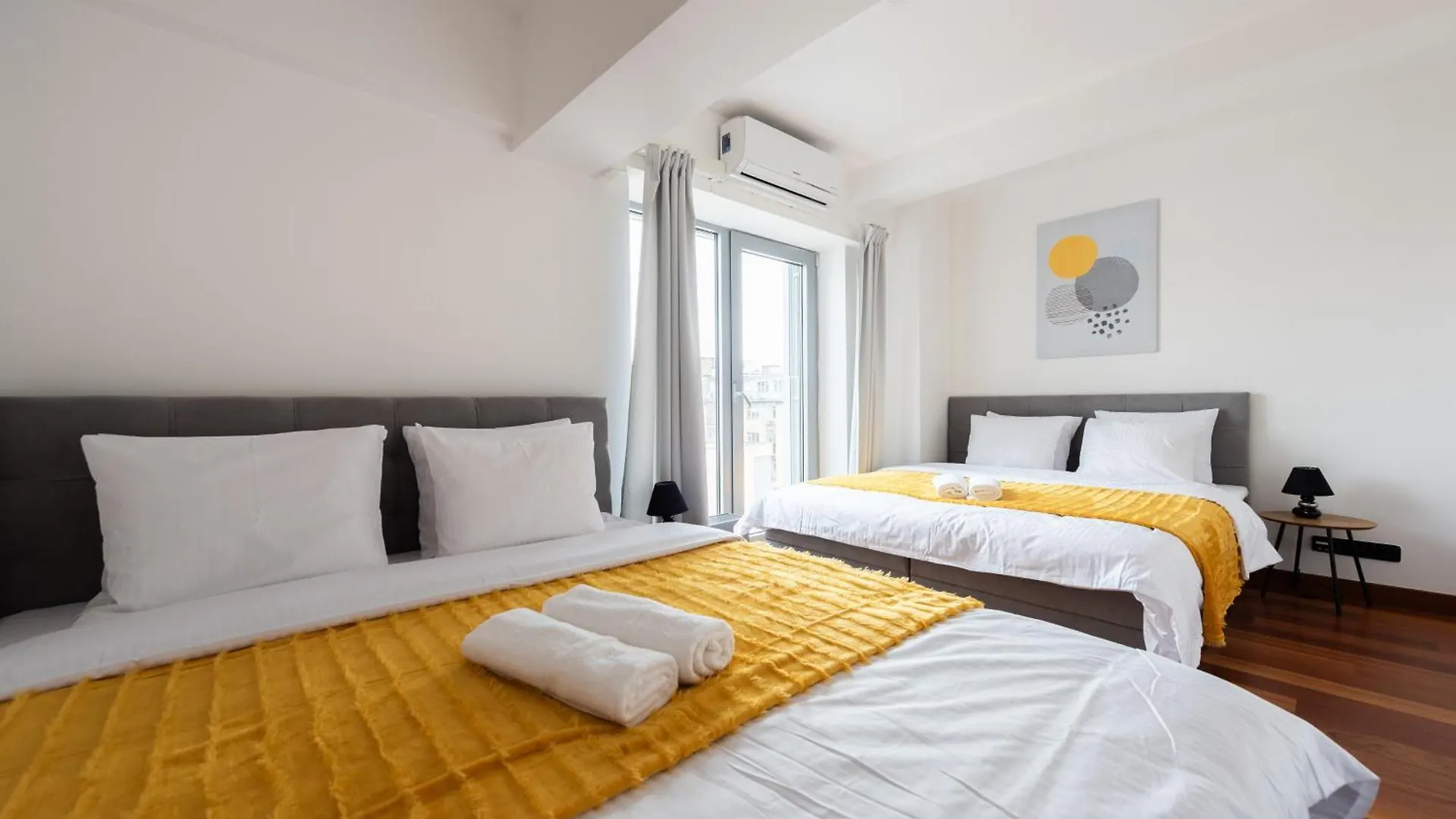 Premiumn Penthouse With Terrace In Prague 아파트
